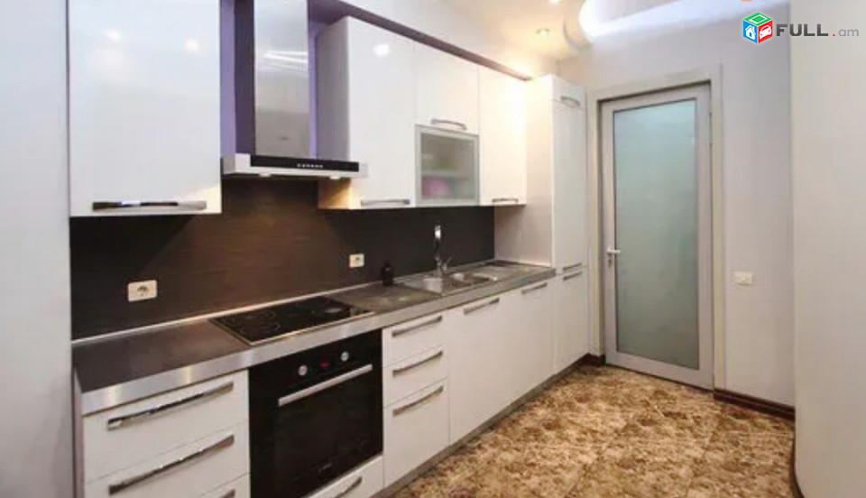 Օրավարձով 3 սենյականոց բնակարան Հյուսիսային պողոտայում