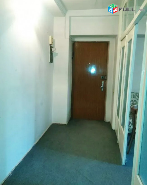 Վարձով 2 (ձևափոխած 3-ի) սենյականոց բնակարան Ագաթանգեղոսի փողոցում