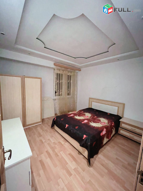 Վարձով 3 սենյականոց բնակարան Բ-2 թաղամասում
