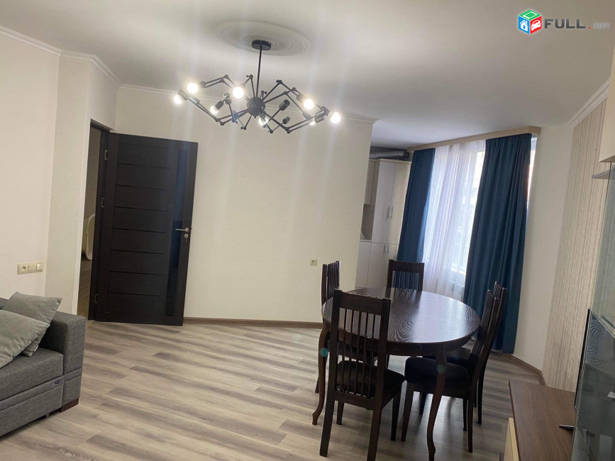 Վարձով 3 սենյականոց բնակարան 16 թաղամասում 