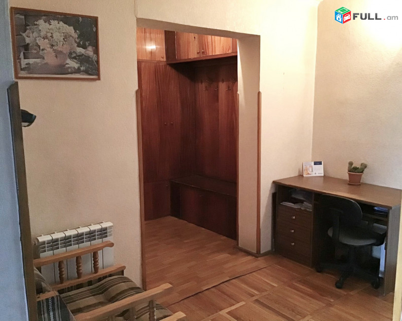 Վարձով 3 սենյականոց բնակարան Հրաչյա Քոչարի փողոցում 