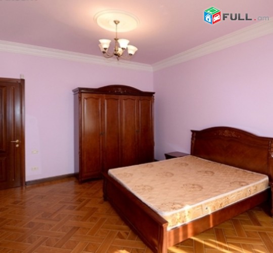Օրավարձով 5 սենյականոց բնակարան Թումանյան փողոցում