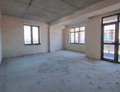 2 սենյականոց բնակարան Բյուրեղ թաղամասում