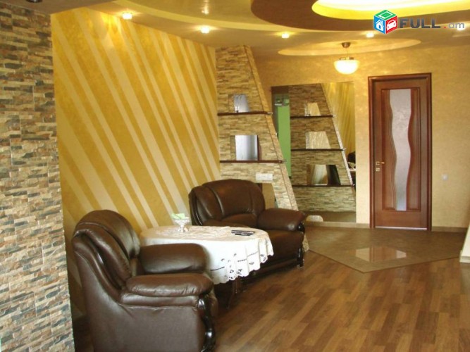 Օրավարձով 3 սենյականոց բնակարան Թումանյան փողոցում