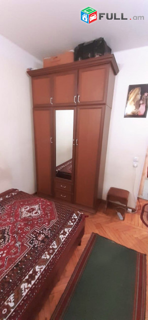Վարձով 1 սենյականոց բնակարան Գաջեգործների փողոցում