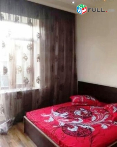 Օրավարձով 4 սենյականոց բնակարան Թումանյան փողոցում