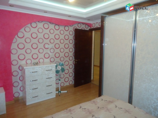 Օրավարձով 3 սենյականոց բնակարան Թումանյան փողոցում