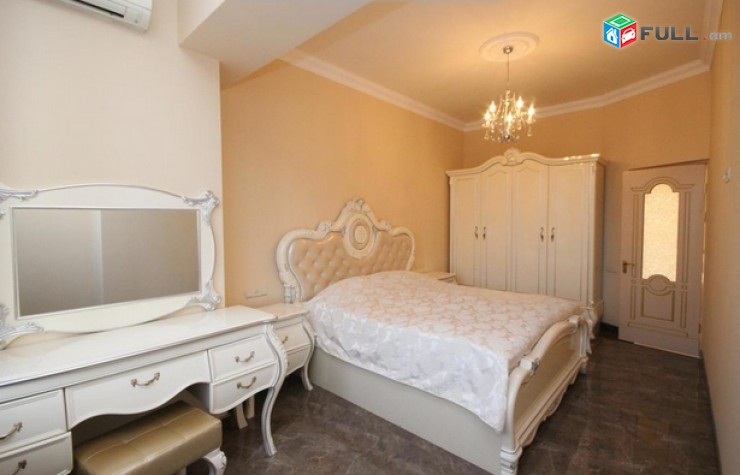 Օրավարձով 4 սենյականոց ընդարձակ բնակարան Տերյան փողոցում