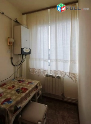 Վարձով 2 (ձևափոխած 3-ի) սենյականոց բնակարան Սայաթ-Նովայի պողոտայում