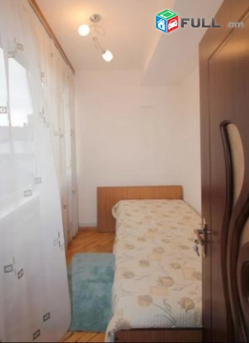 Վարձով 2 (ձևափոխած 3-ի) սենյականոց բնակարան Սայաթ-Նովայի պողոտայում