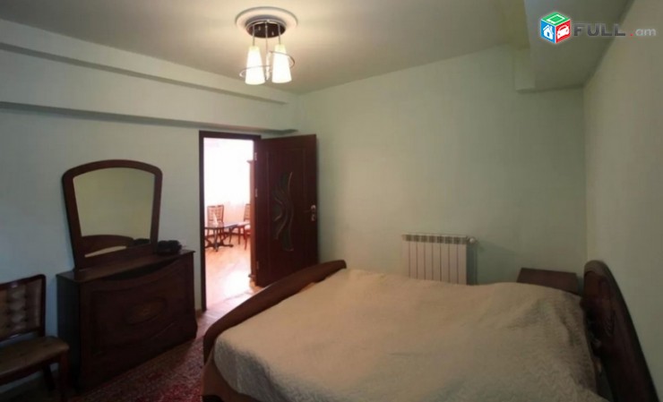 Վարձով 2 (ձևափոխած 3-ի) սենյականոց բնակարան Սայաթ-Նովայի պողոտայում