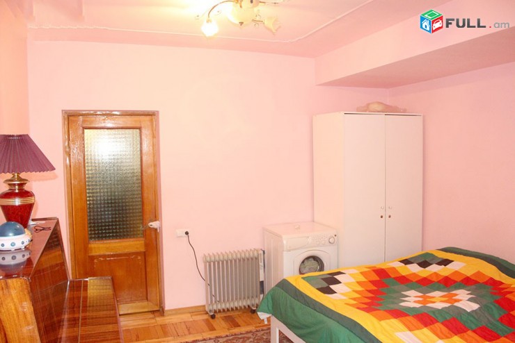 Նորոգված 3 սենյականոց բնակարան Ավանում Կոդ 5+33607