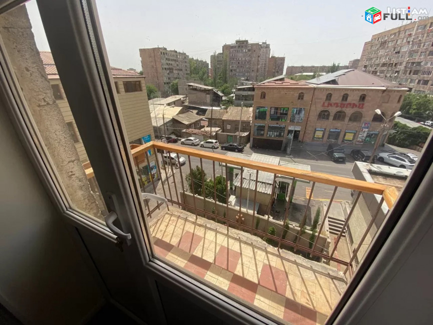 ՎԱՐԴԱՆԱՆՑ ՓՈՂՈՑՈՒՄ 3 ՍԵՆՅԿԱՆՈՑ ԲՆԱԿԱՐԱՆ 