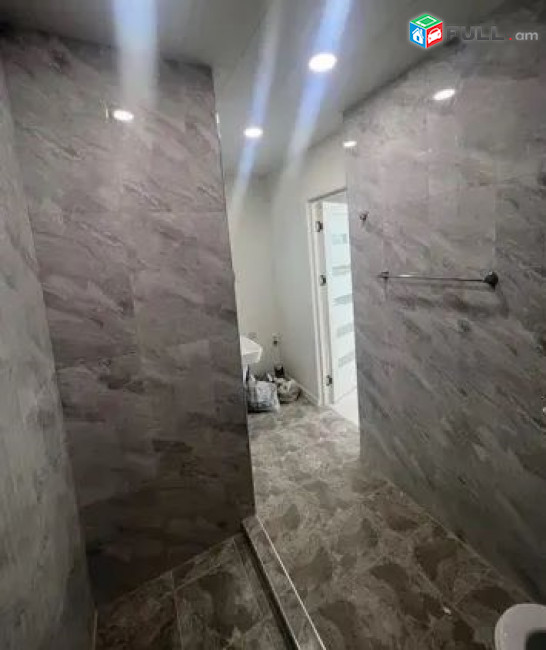 ԿԱՊԻՏԱԼ ՆՈՐՈԳՎԱԾ ՉԲՆԱԿԵՑՎԱԾ 2 ՍԵՆՅԱԿԱՆՈՑ 