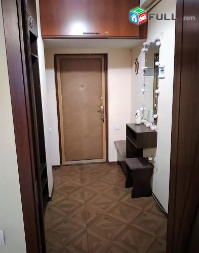 Փոքր Կենտրոնում կահավորված 2 սենյակ ԿՈԴ 1178