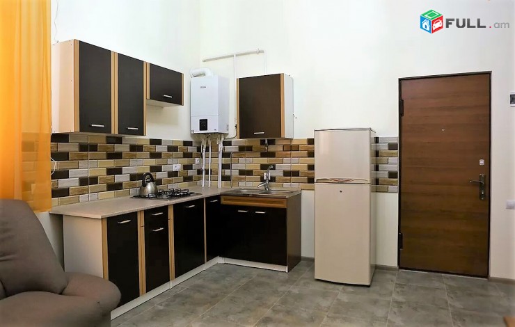 Քաղաքապետարանի մոտ / 2 սենյակ / մոնոլիտ / կահավորված ԿՈԴ 1188