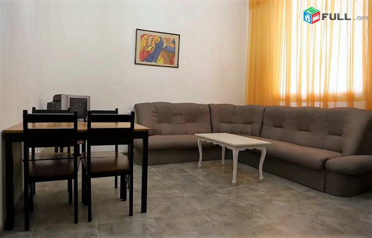 Քաղաքապետարանի մոտ / 2 սենյակ / մոնոլիտ / կահավորված ԿՈԴ 1188