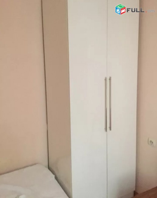 Սախարովի հրապարկի մոտ 2 սենյակ/կահույք/ տեխնիկա ԿՈԴ 1303