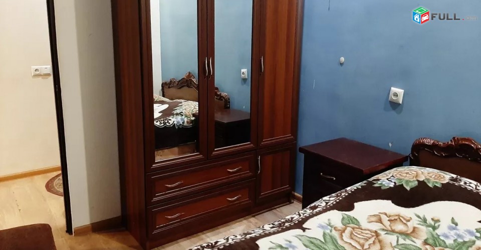 Օպերայի հարևանությամբ 2 սենյակ/ քարե շենք/ ԲԱՑ ՊԱՏՇԳԱՄԲ ԿՈԴ 1324