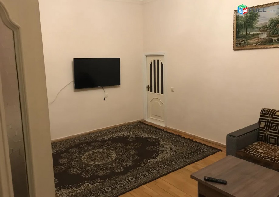 Բարձր 1-ին հարկ/ քարե շենք/ ՓԱԿ ՇՈՒԿԱ/ բաքսի/ 3 սենյակ ԿՈԴ 1245