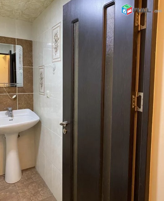 2 սենյականոց բնակարան Կենտրոնում ԿՈԴ 1353
