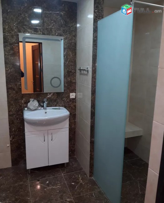 նոր վերանորոգված  2 սենյականոց բնակարան Պարոնյան փողոցում ԿՈԴ 1346