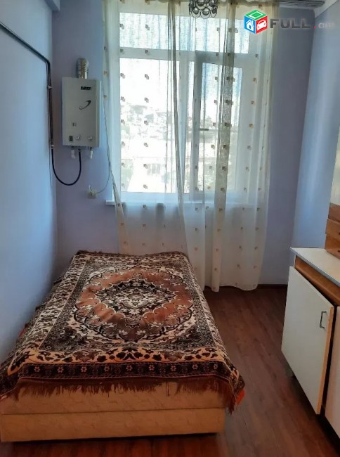 2 տեղանոց/ Կենտրոն/ մասնակի վերանորոգված ԿՈԴ 1361