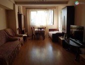 Մեծ 2 սենյականոց բնակարան Կենտրոնում ԿՈԴ 1397