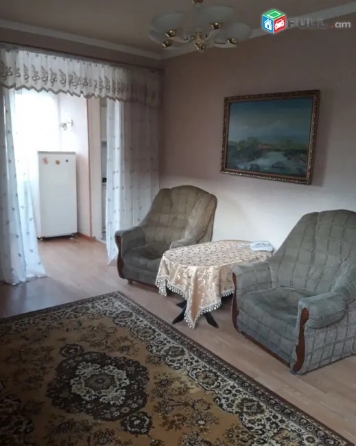 Ոսկու Շուկայի մոտ լավ վիճակում 2 սենյակ ԿՈԴ 1403
