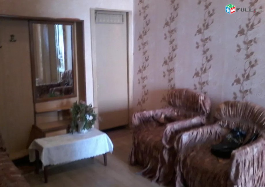 3 սենյակ/ Փակ Շուկայի մոտ/ բաքսի/ կահավորված/ ԿՈԴ 1408
