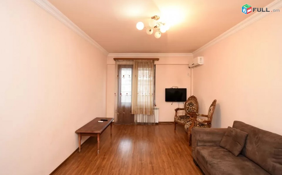 Վերելակ/ քարե շենք/ Բաց պատշգամբ/ Փակ Շուկա/ գերազանց վիճակ/ ԿՈԴ 1414