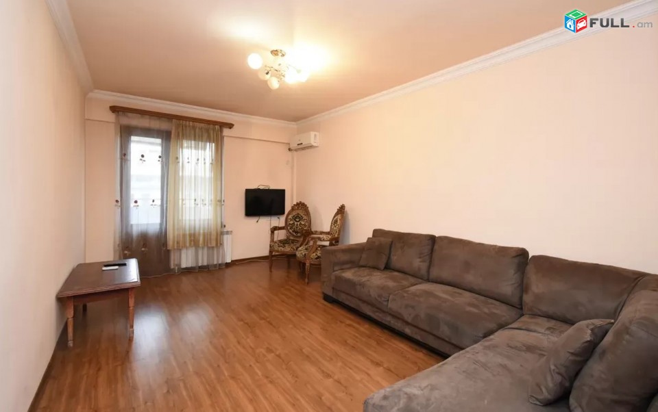Վերելակ/ քարե շենք/ Բաց պատշգամբ/ Փակ Շուկա/ գերազանց վիճակ/ ԿՈԴ 1414