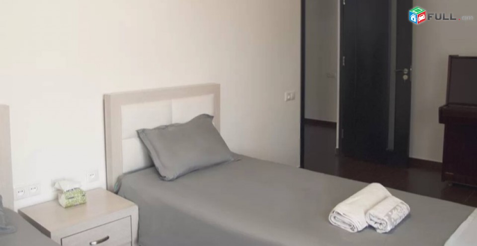 ՎԵՐԵԼԱԿՈՎ/ 3 սենյակ / գերազանց վիճակ / բաց պատշգամբ ԿՈԴ 1449