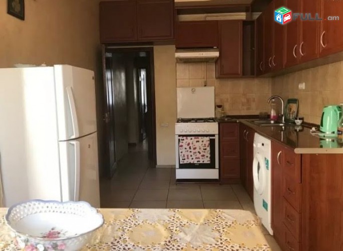 Վարձով 3սեն, 120 ք / մ Եզնիկ Կողբացու փողոց ԿՈԴ AE20005