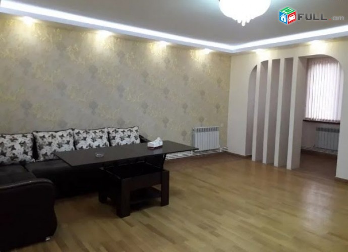 Վարձով 3 սեն, 80ք / մ Կենտրոնում ԿՈԴ AE20017