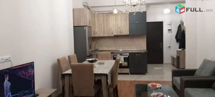 Տրվում է վարձով 2սեն բնակարան Երազ թաղամասում Կոդ AE20078