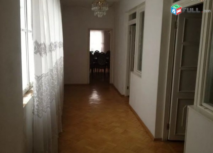 Վարձով առանձնատուն Ռ. Մելիքյան փողոց AE20101