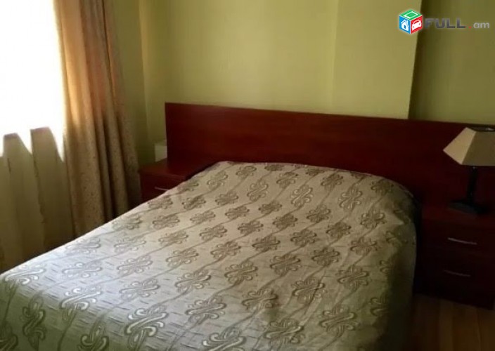  Վարձով 2 սեն, 61 ք / մ "Opera suite" հյուրանոցի դիմաց ԿՈԴ AC20108