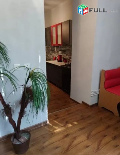 Վարձով 3 սեն. 80ք / մ Multi Wellness-ի դեմ դիմաց ԿՈԴ AC20185