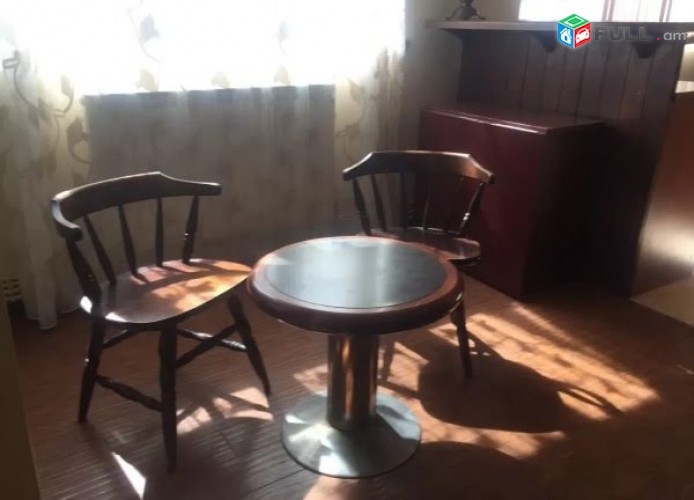 Վարձով է 3 սեն. Մաշտոց պող. փոքր Կենտրոն 80ք / մ ԿՈԴ AC20212