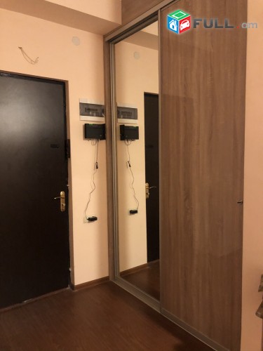 Վարձով 3 սեն բնակարան Երազում, 99ք / մ 8 / 3հ, Նորակառույց ԿՈԴ AC20107