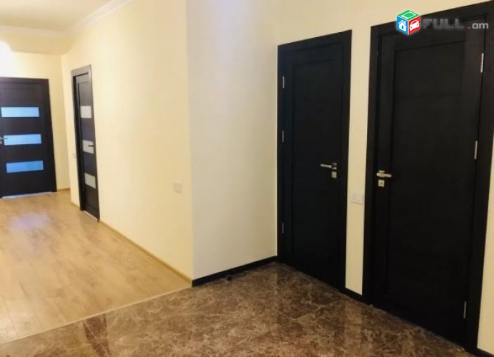 Վարձով է տրվում 4 սեն. բն. Լենինգրադյանում AB20017