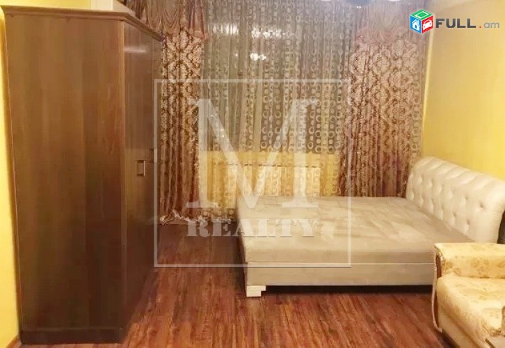 1 sen. bnakaran Poqr Kentronum Kod - 10806
