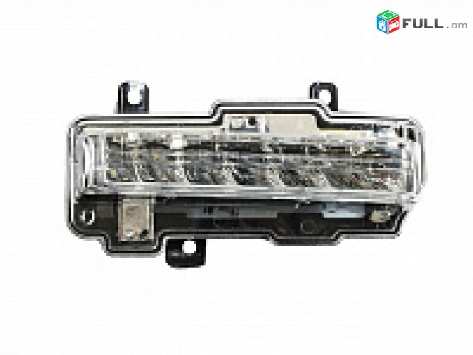 mitsubishi pajero 4 tumannik halogen