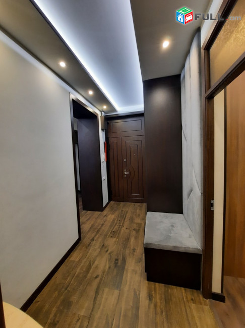 3 սենյականոց բնակարան Թումանյան փողոցում, 120 ք.մ., 2 սանհանգույց, Կապիտալ վերանորոգված