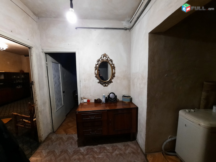 2 սենյականոց բնակարան Մոլդովական փողոցում, 53 ք.մ., նախավերջին հարկ