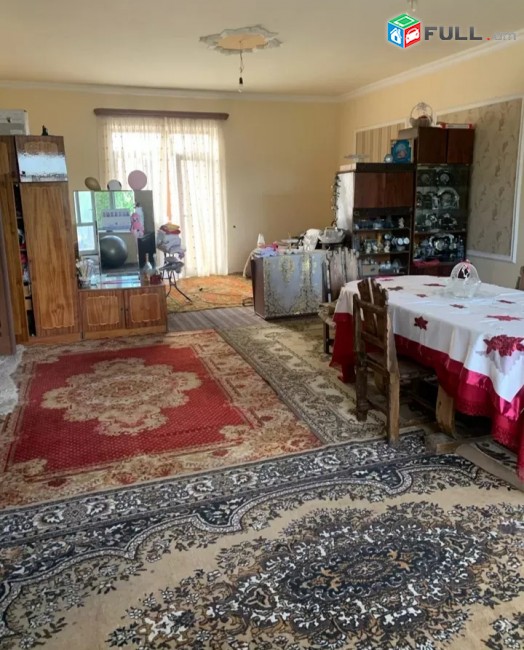 Հիանալի Առանձնատուն. Առինջում SM028