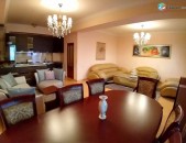 Շքեղ Բնակարան. Երևանի Կենտրոնում 120 ք. SB010