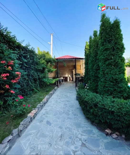 Շքեղ Առանձնատուն. Բագրևանդում SS243
