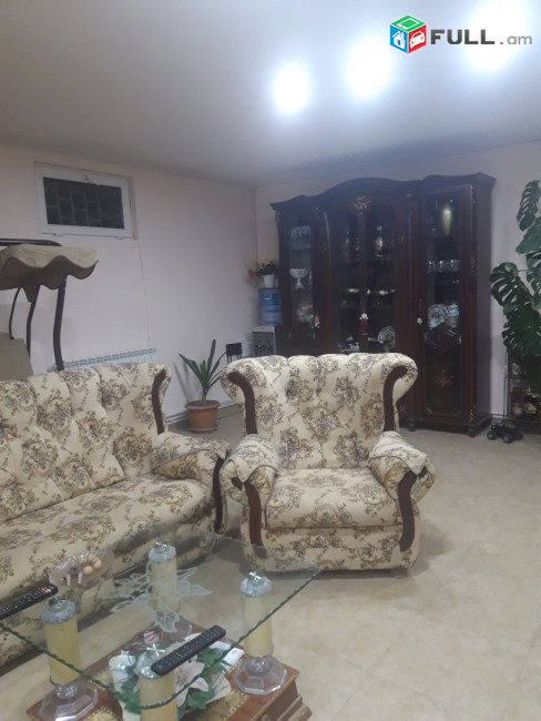 Հիանալի Առանձնատուն. Ջրվեժում TG049